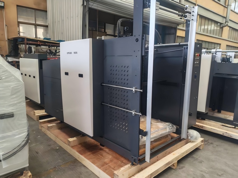 Το νέο αυτόματο μηχάνημα πλαστικοποίησης υψηλής ταχύτητας Star YFMD-850 πρόκειται να αποσταλεί στην Ταϊλάνδη!